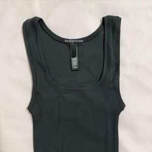 Skims Cotton Rib Tank in Spruce